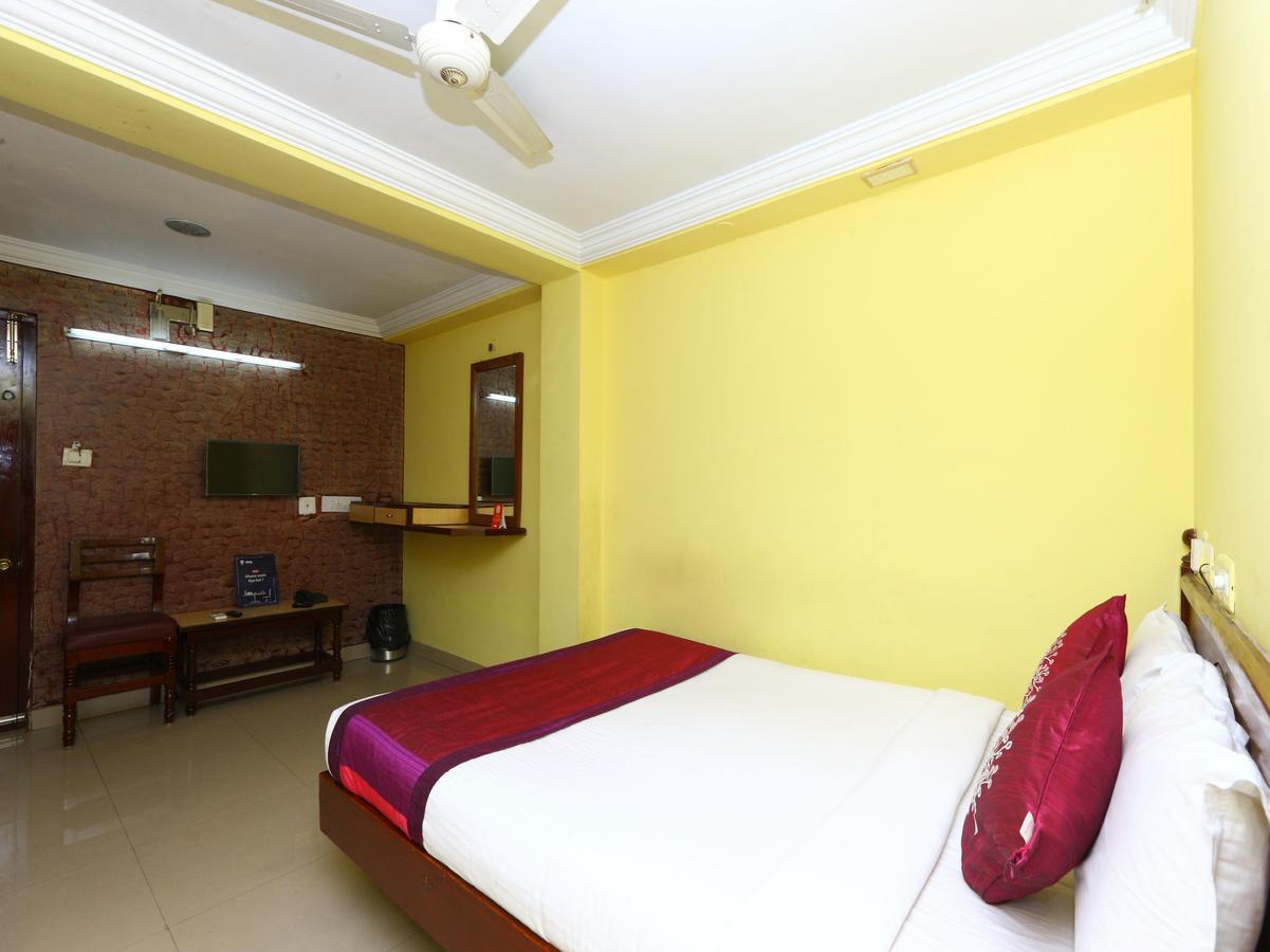 Oyo 9343 Jp Residency Hotel Puducherry Eksteriør billede